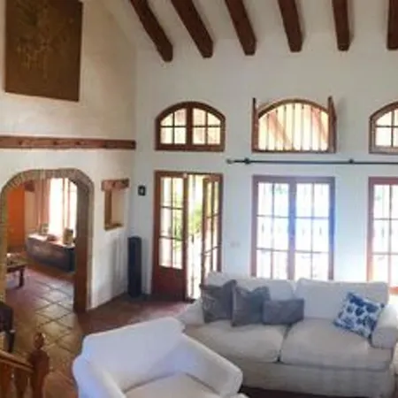 فيلة With 5 Bedrooms In Estepona, With Wonderful Sea View, Private Po *